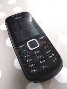 Old Nokia phone. ELI5: 5 ways to charm or disarm